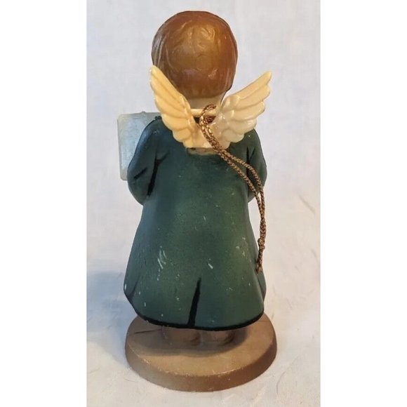 8 Angels Christmas Ornaments Caroler Twirl Around Beaded Knit Ceramic Lot 1976 - Picture 10 of 16